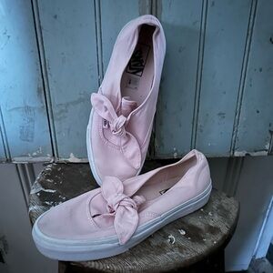 Vans Slip On with Bow  Woman’s (9) (Coed)